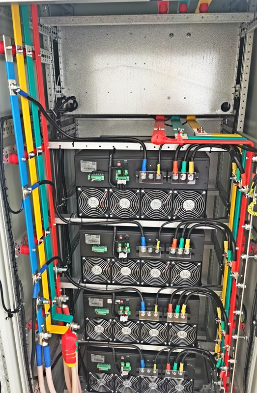 福建某化學(xué)新材料應(yīng)用—ASVG低壓無功補償裝置(圖2)