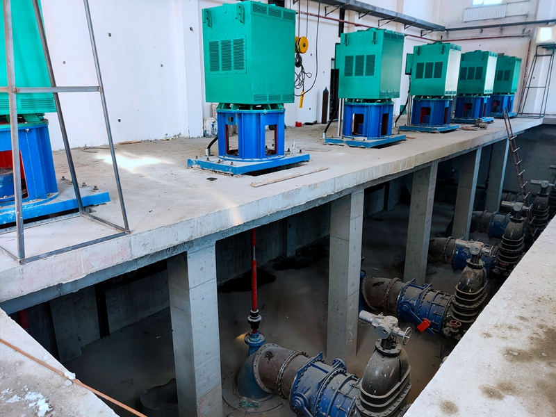 某排水泵站—高壓軟起動(dòng)裝置、高壓SVG(圖2)