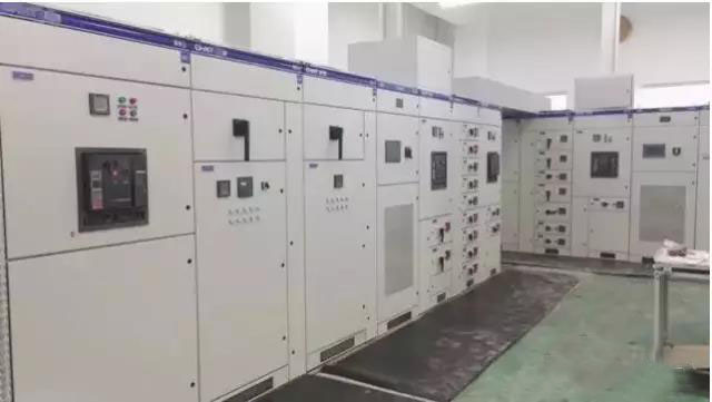 山東日照某糧倉(cāng)儲(chǔ)物流項(xiàng)目—APF有源電力濾波裝置(圖1) 山東日照某糧倉(cāng)儲(chǔ)物流項(xiàng)目—APF有源電力濾波裝置(圖1)